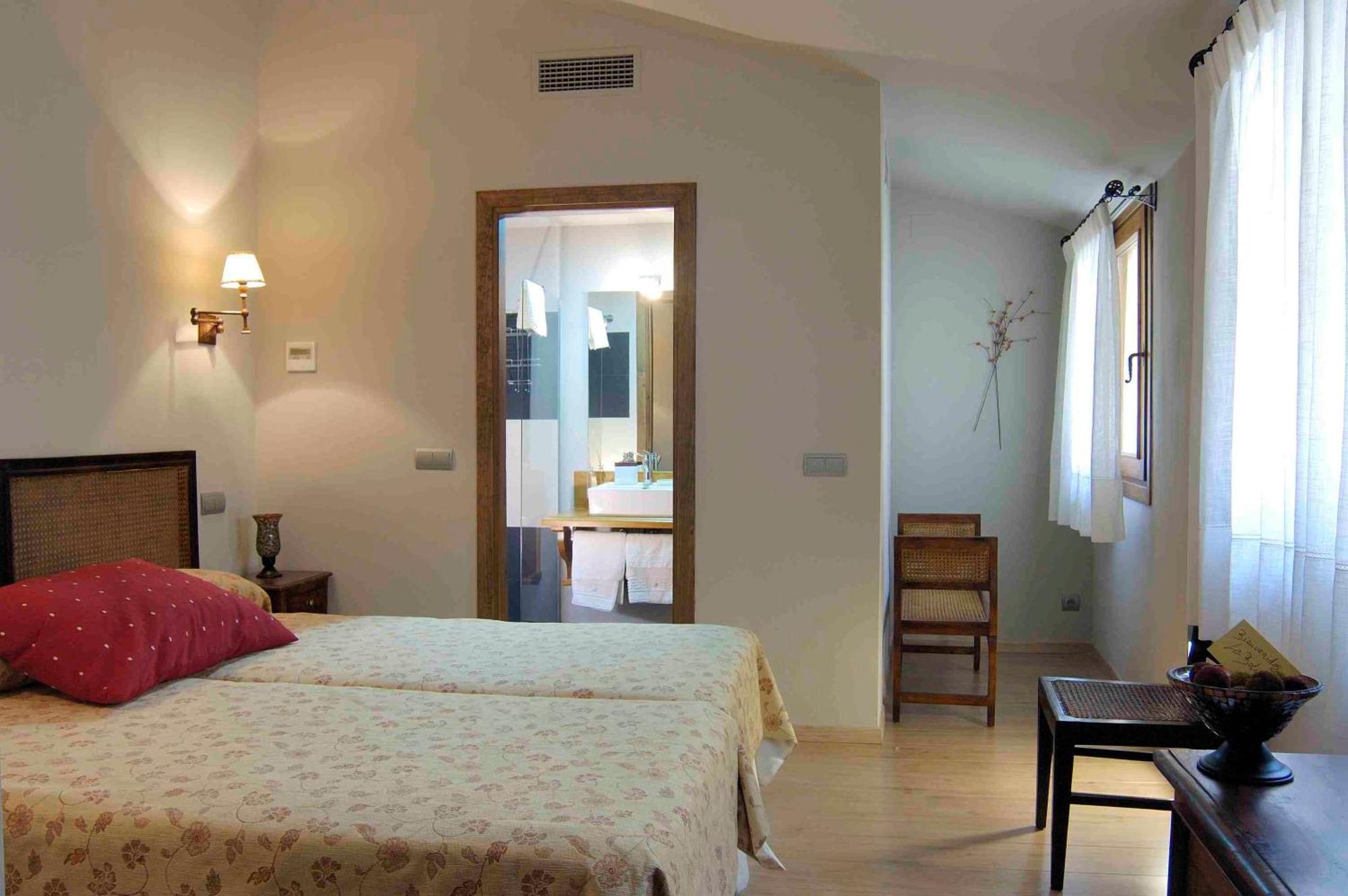 Casa Rural La Botica 오로페사 외부 사진