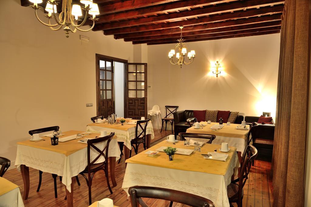 Casa Rural La Botica 오로페사 외부 사진