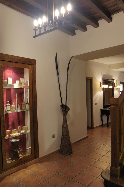 Casa Rural La Botica 오로페사 외부 사진